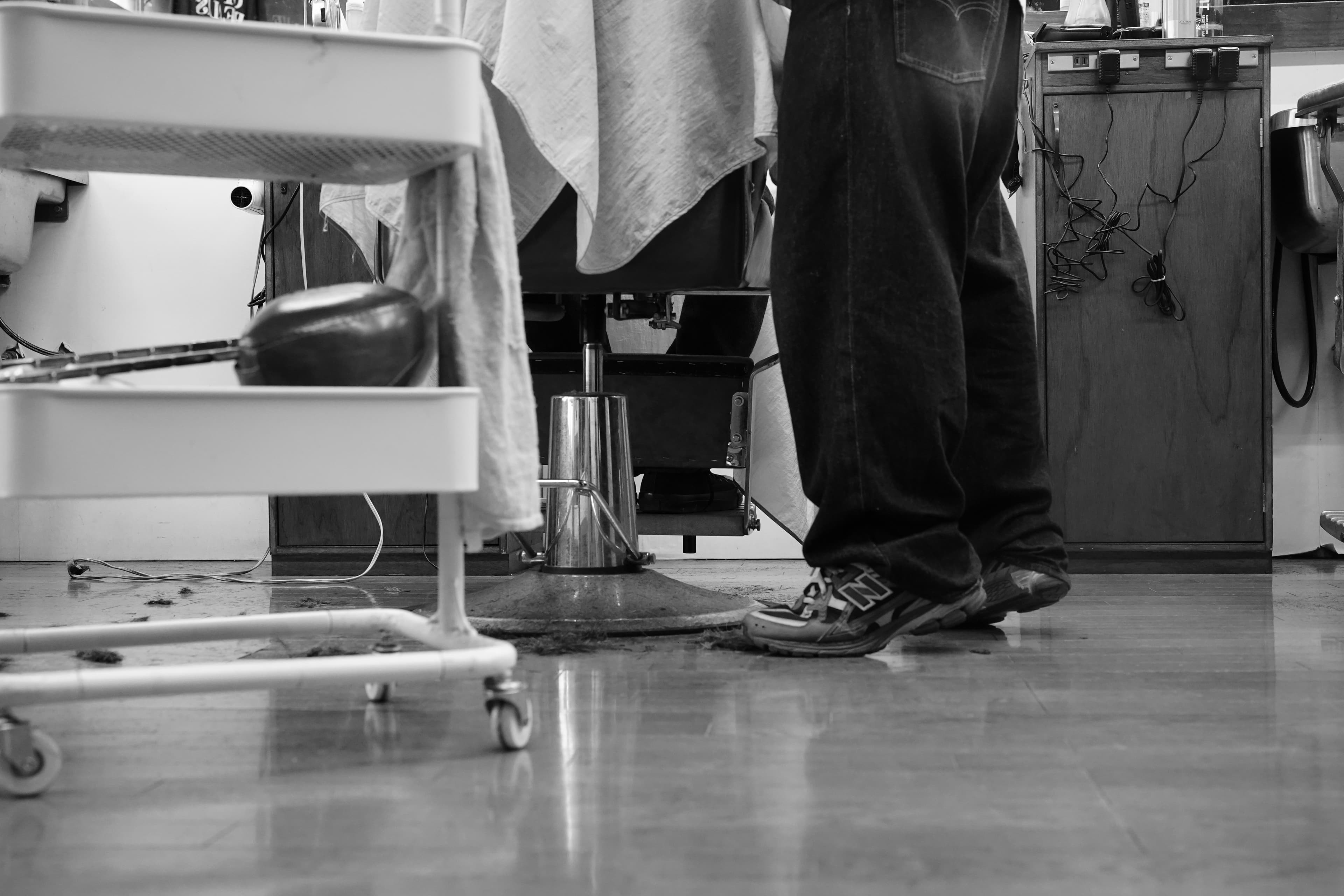 New Futenma Barber Shop atmosphere - Okinawa