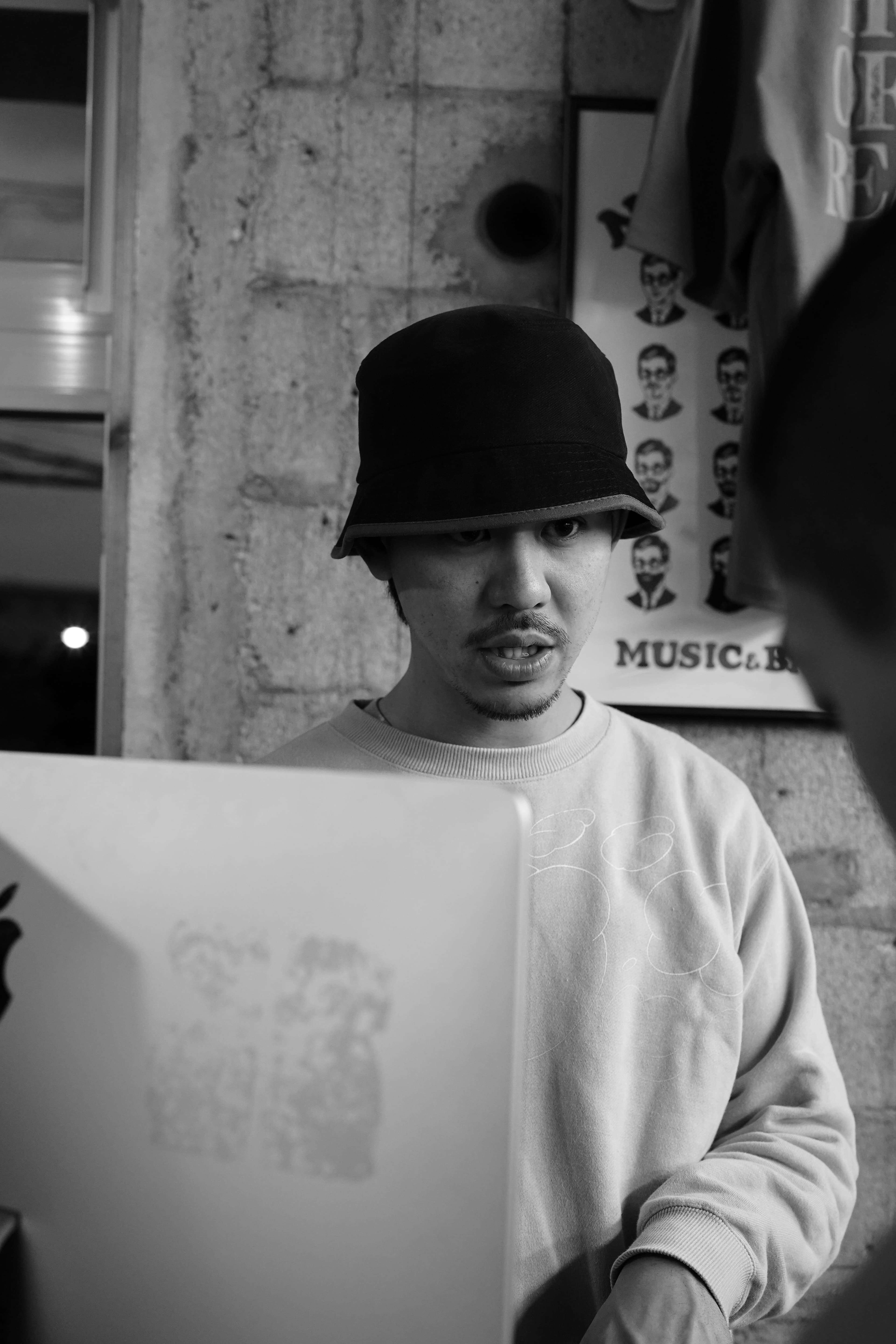 LIB - New Futenma Barber Shop