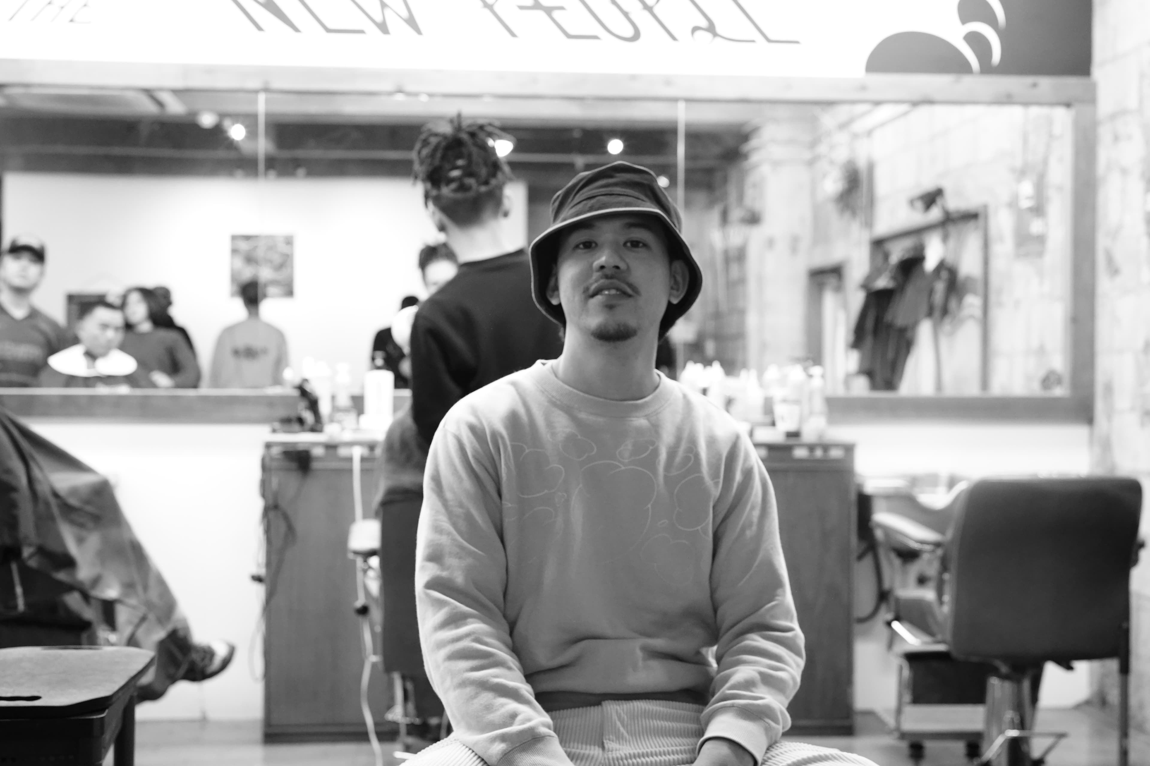 LIB - DSC02558 - New Futenma Barber Shop